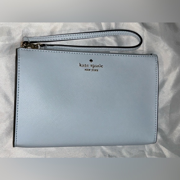 Kate Spade Wristlet NWOT - Picture 2 of 6